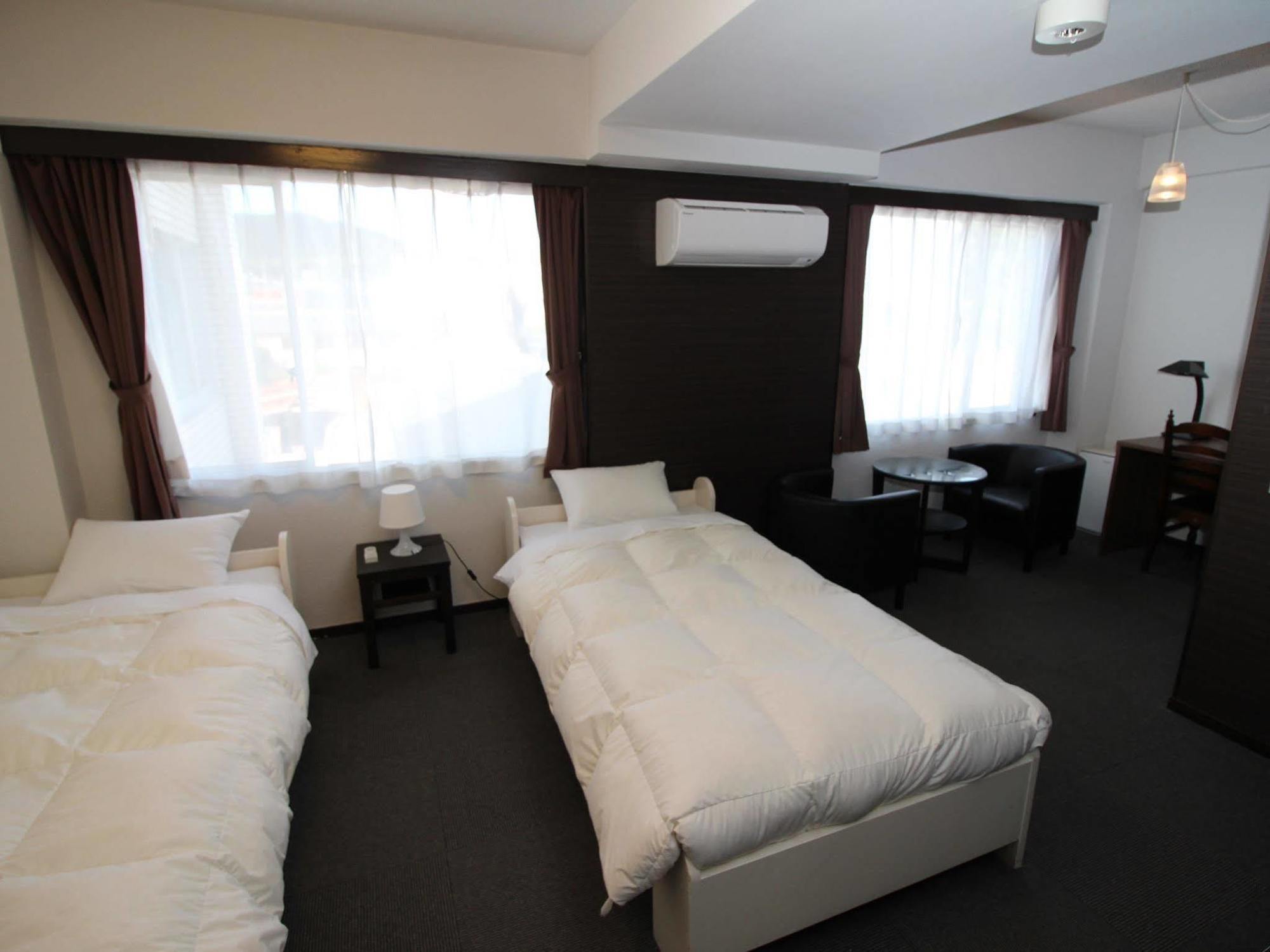 Hotel Chrysantheme Kioto Exterior foto
